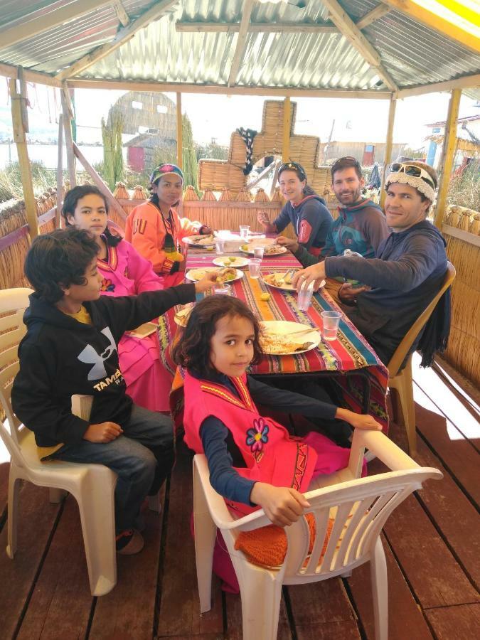 Uros Lodge Lover Titiqaqa بونو المظهر الخارجي الصورة