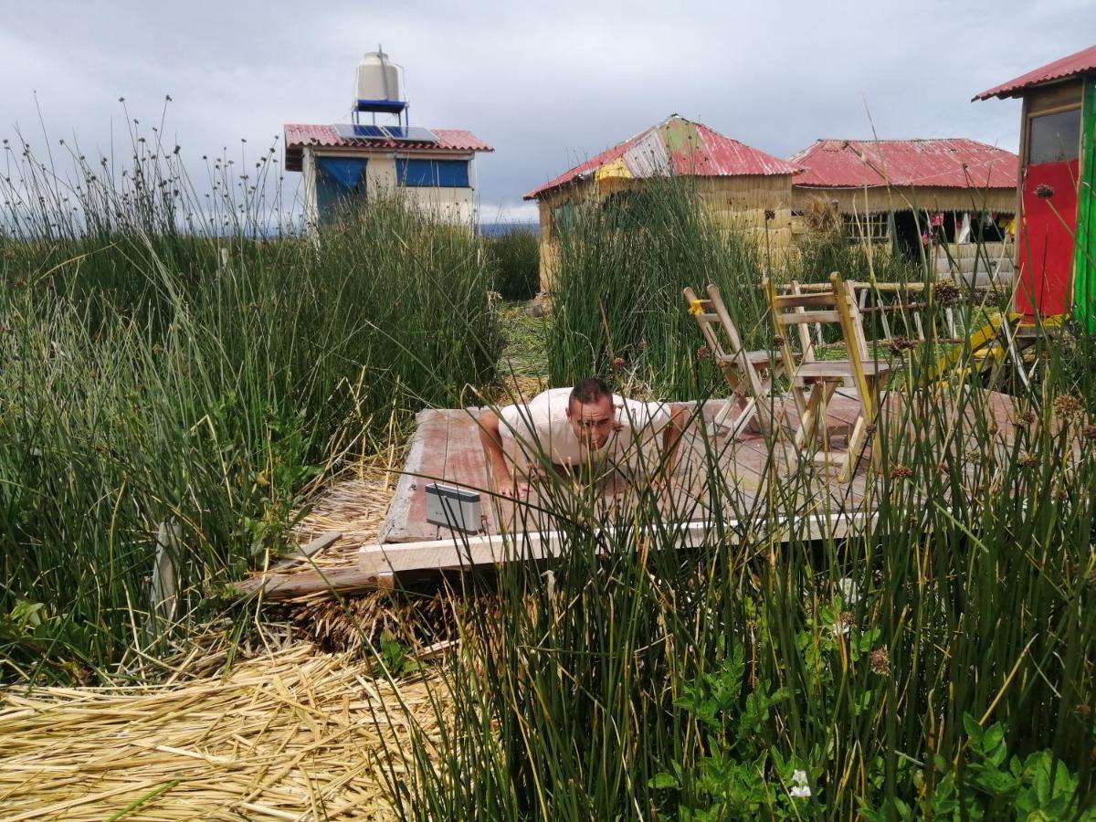 Uros Lodge Lover Titiqaqa بونو المظهر الخارجي الصورة